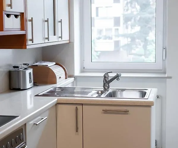 Suzana Iron's * Ljubljana